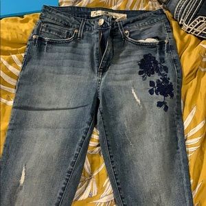 Seven7 jeans